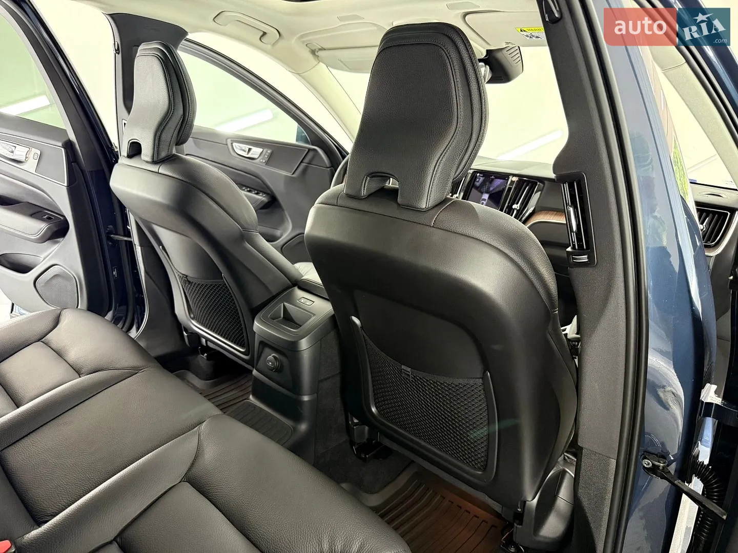 2023 Volvo XC60 - мініатюра 54