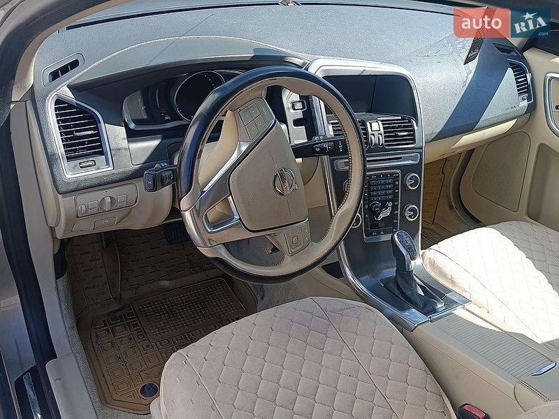 Позашляховик / Кросовер Volvo XC60 2014 в Івано-Франківську