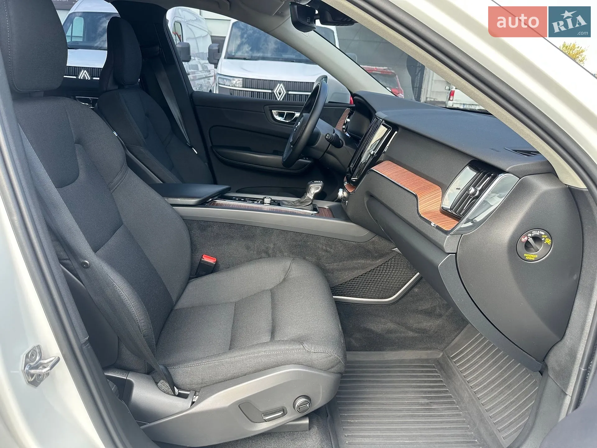 2019 Volvo XC60 - мініатюра 33