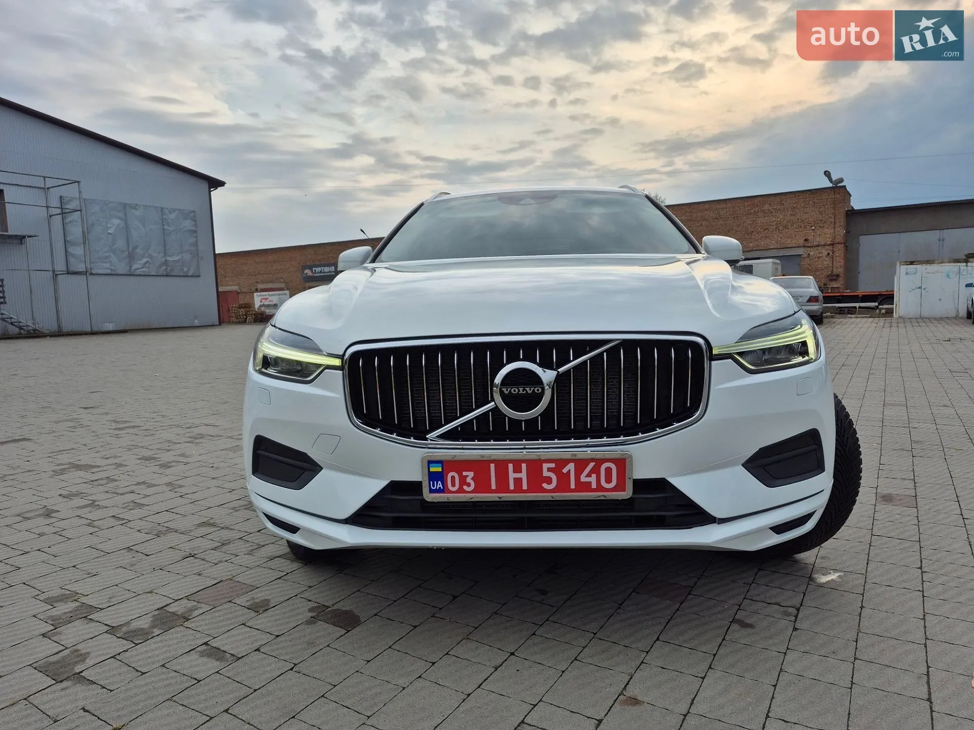 2018 Volvo XC60 - мініатюра 5