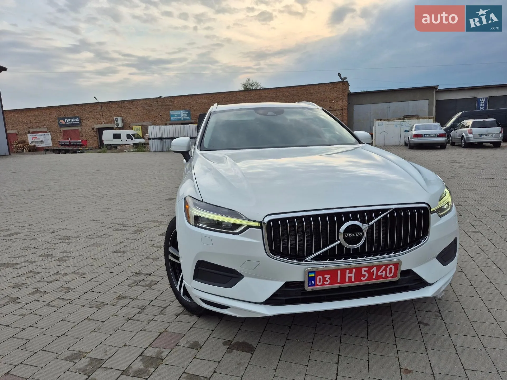 2018 Volvo XC60 - мініатюра 4