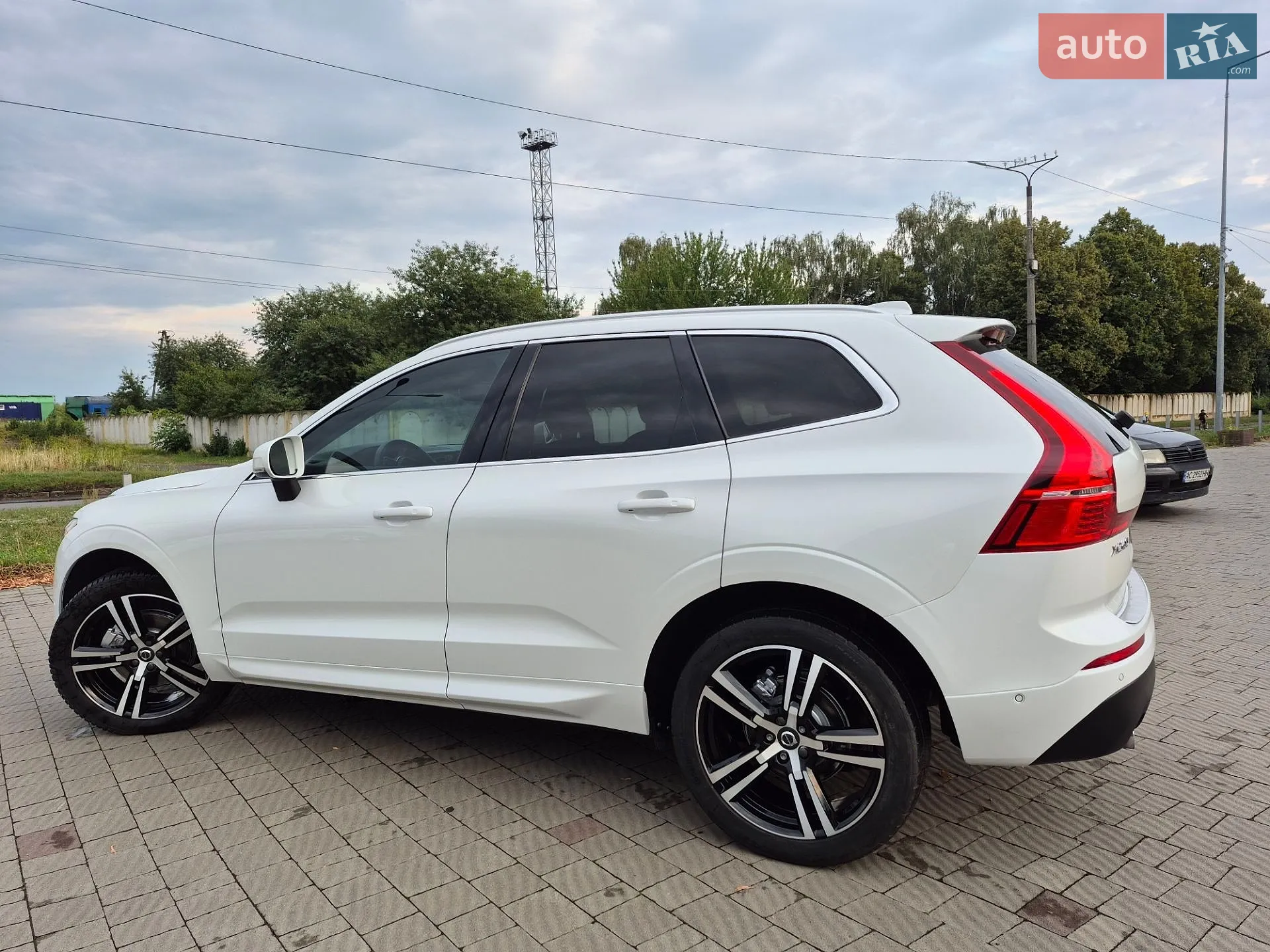 2018 Volvo XC60 - мініатюра 14