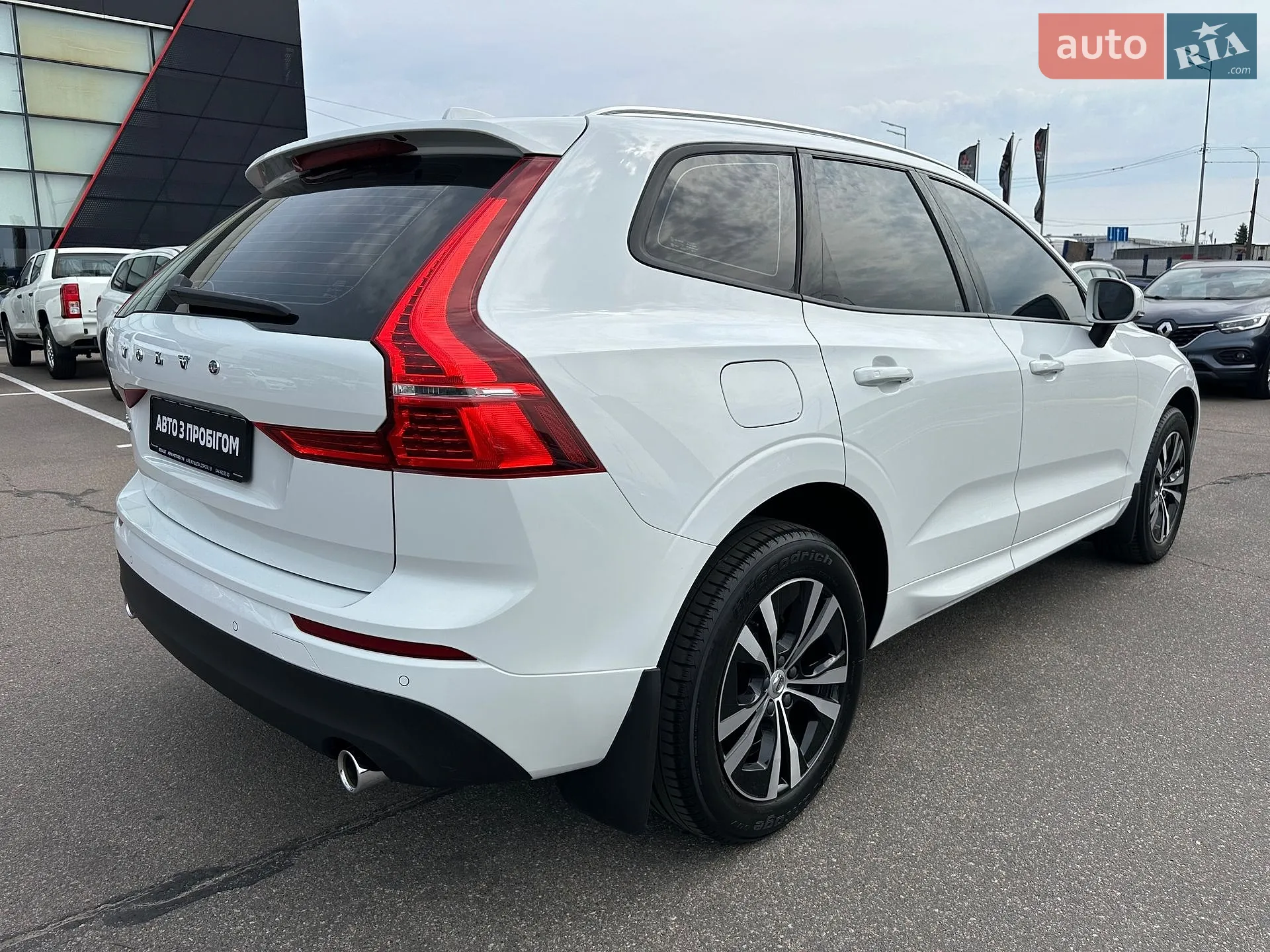 2019 Volvo XC60 - мініатюра 8