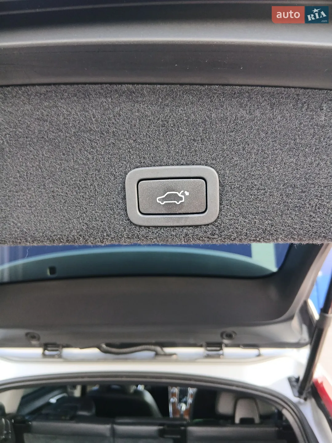 2017 Volvo XC60 - мініатюра 18