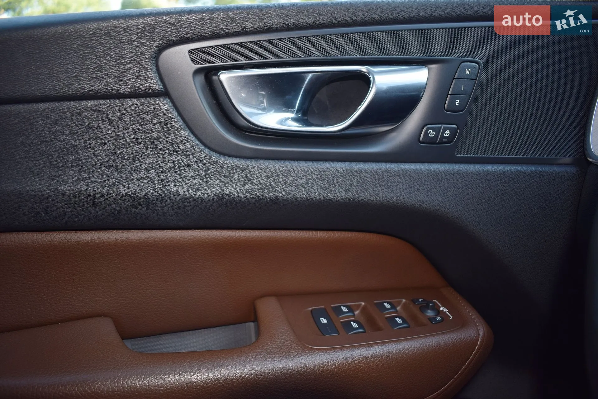 2018 Volvo XC60 - мініатюра 26