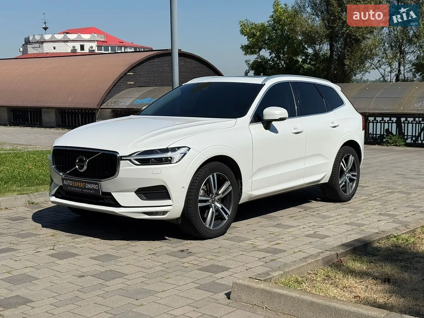 2017 Volvo XC60 - мініатюра 16