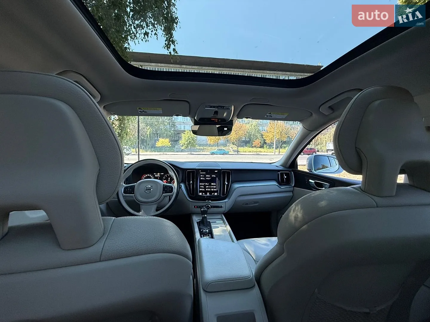 2017 Volvo XC60 - мініатюра 30