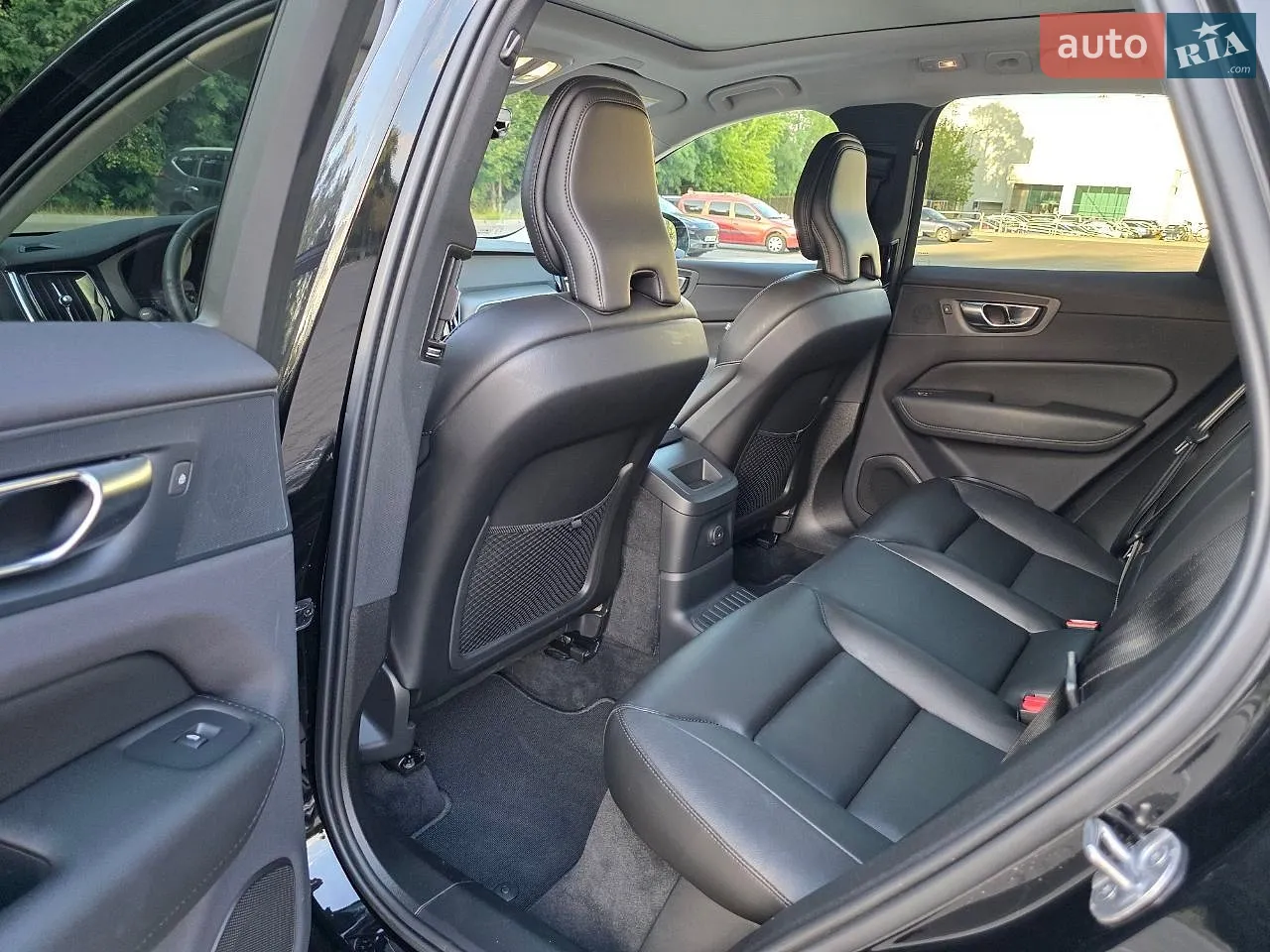 2024 Volvo XC60 - мініатюра 12