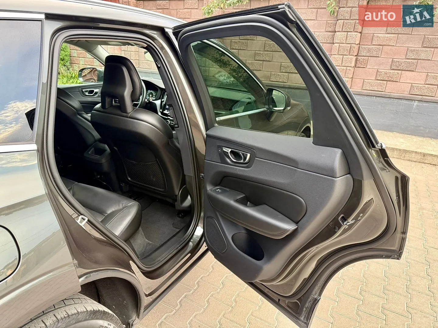2018 Volvo XC60 - мініатюра 19