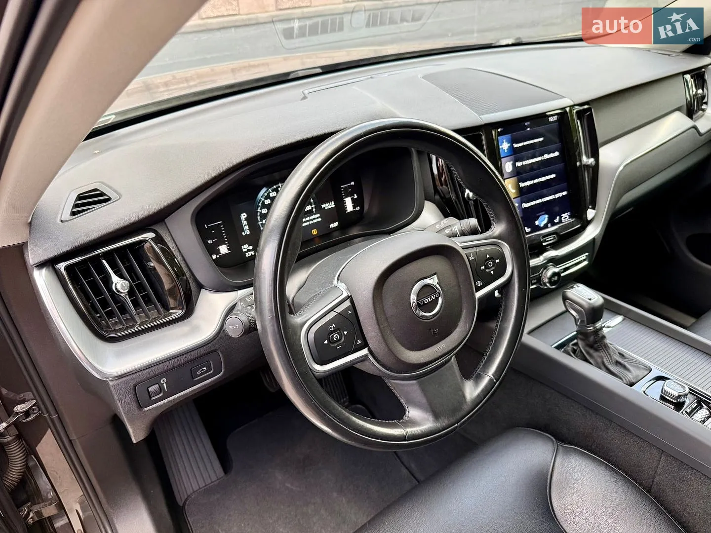 2018 Volvo XC60 - мініатюра 31