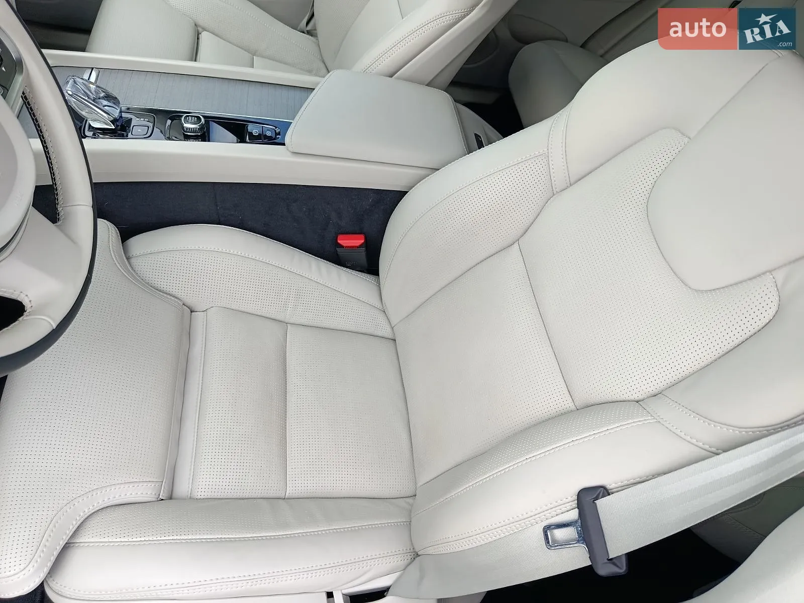 2023 Volvo XC60 - мініатюра 17