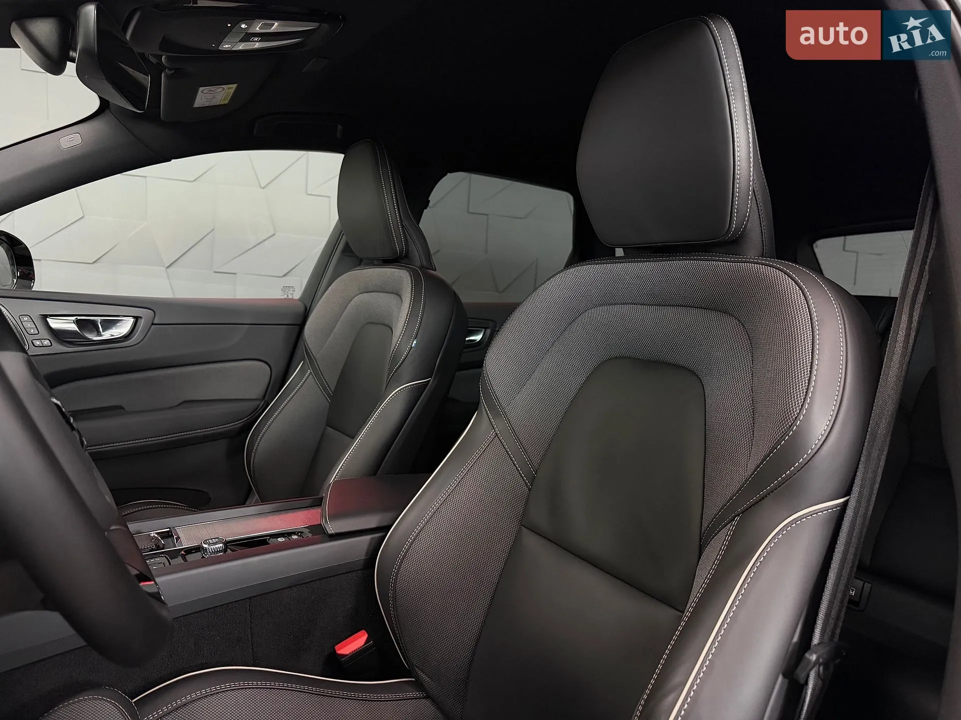 2022 Volvo XC60 - мініатюра 38