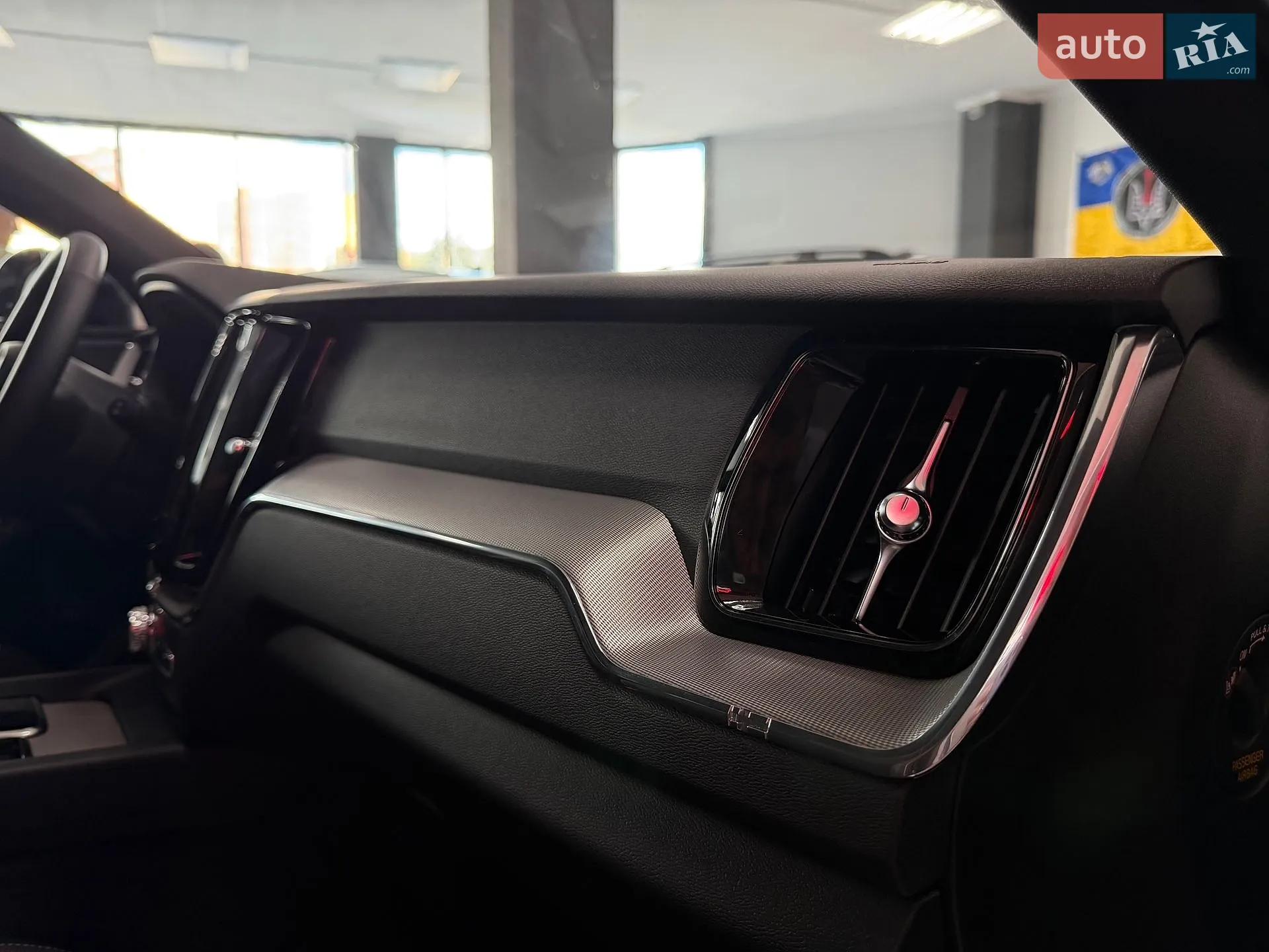 2022 Volvo XC60 - мініатюра 54