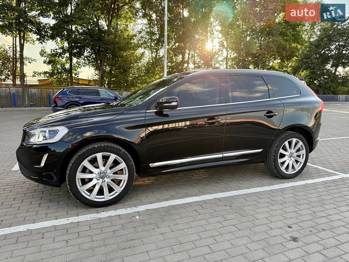 2017 Volvo XC60 - мініатюра 21