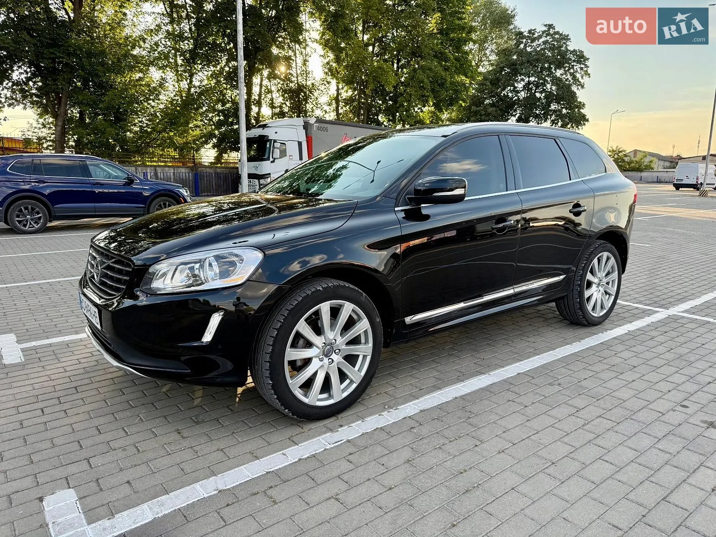 2017 Volvo XC60 - мініатюра 22
