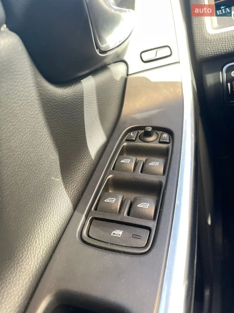 2015 Volvo XC60 - мініатюра 13