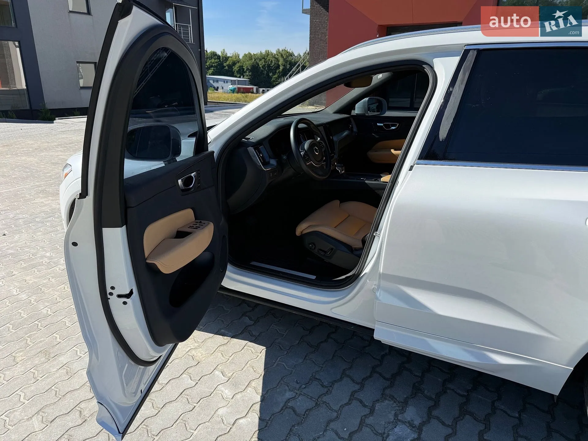 2019 Volvo XC60 - мініатюра 9