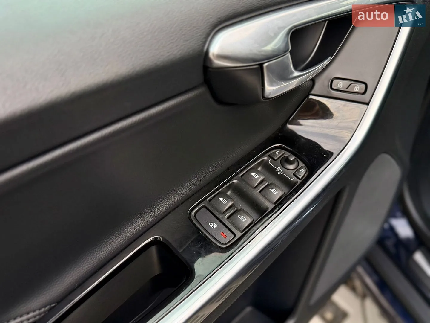 2016 Volvo XC60 - мініатюра 21