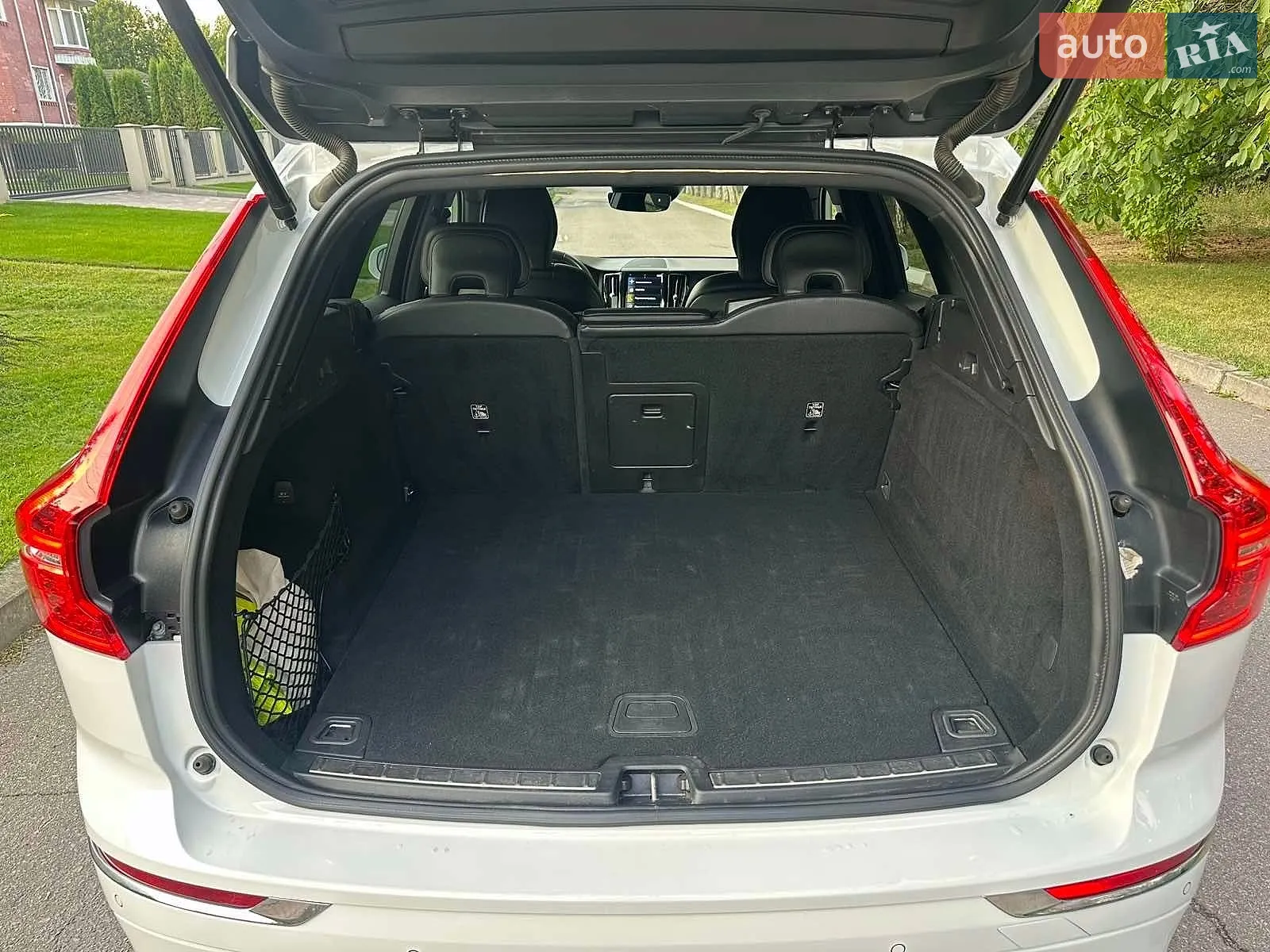 2020 Volvo XC60 - мініатюра 4