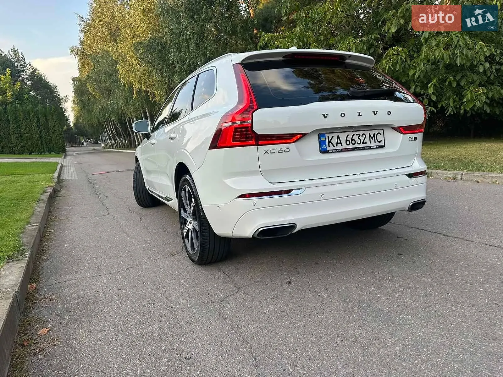 2020 Volvo XC60 - мініатюра 18