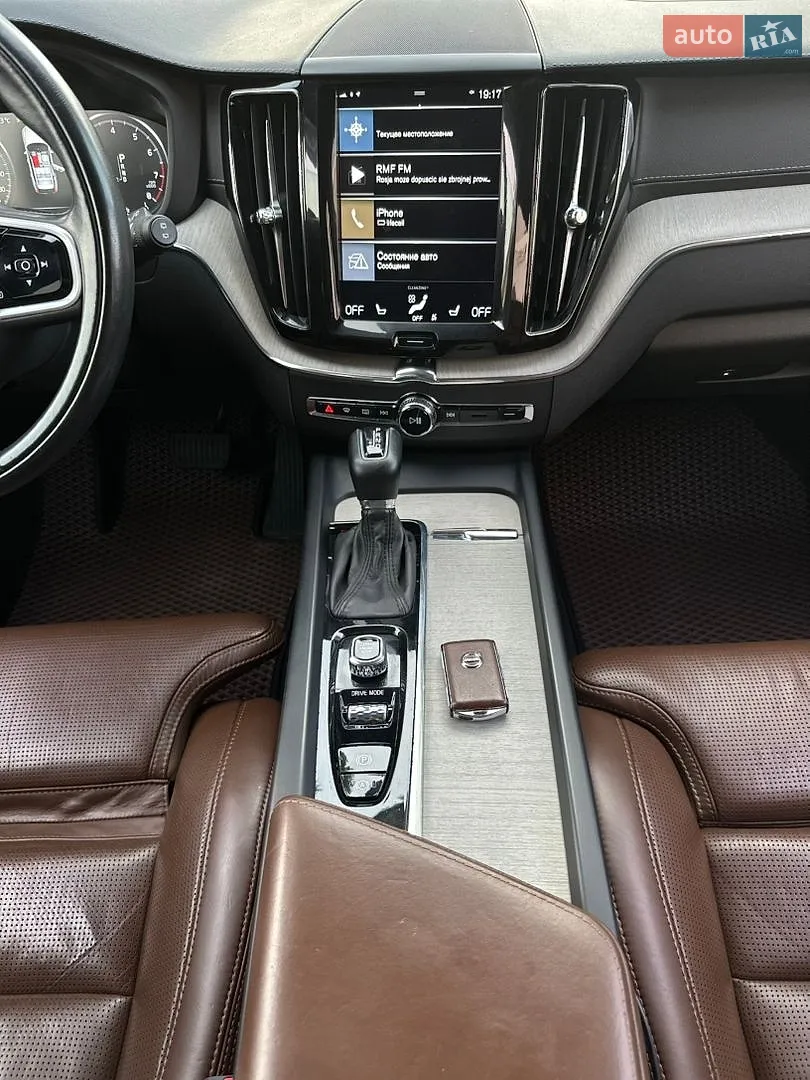 2018 Volvo XC60 - мініатюра 31
