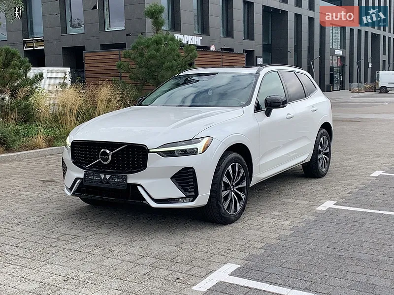 Volvo XC60 2023