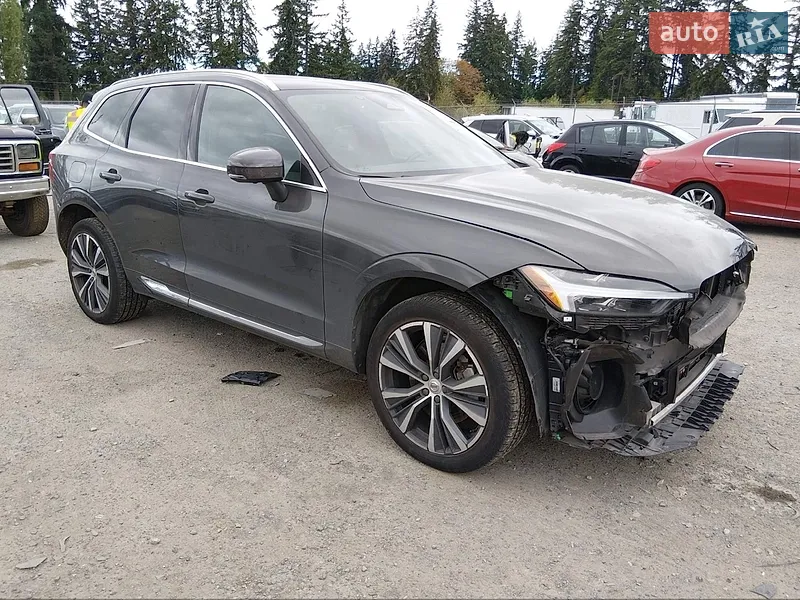 Volvo XC60 2022