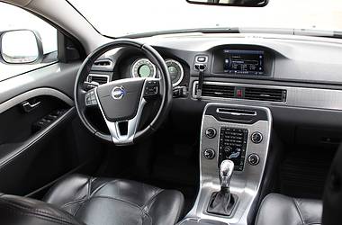 Внедорожник / Кроссовер Volvo XC70 2012 в Киеве