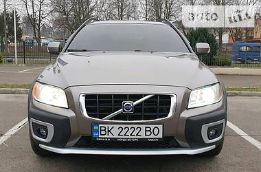 Внедорожник / Кроссовер Volvo XC70 2008 в Ровно