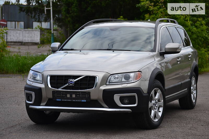 Позашляховик / Кросовер Volvo XC70 2008 в Луцьку