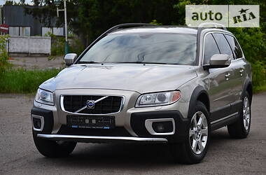 Внедорожник / Кроссовер Volvo XC70 2008 в Луцке