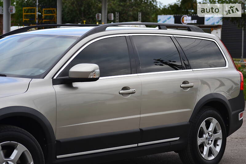 Позашляховик / Кросовер Volvo XC70 2008 в Луцьку