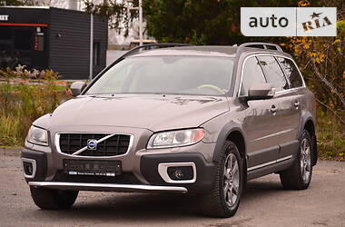 Внедорожник / Кроссовер Volvo XC70 2008 в Луцке