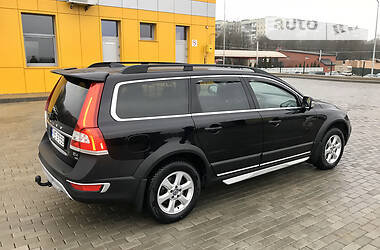 Внедорожник / Кроссовер Volvo XC70 2016 в Ровно