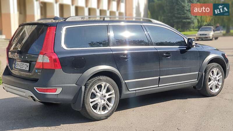 Внедорожник / Кроссовер Volvo XC70 2012 в Львове