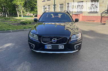 Внедорожник / Кроссовер Volvo XC70 2016 в Киеве