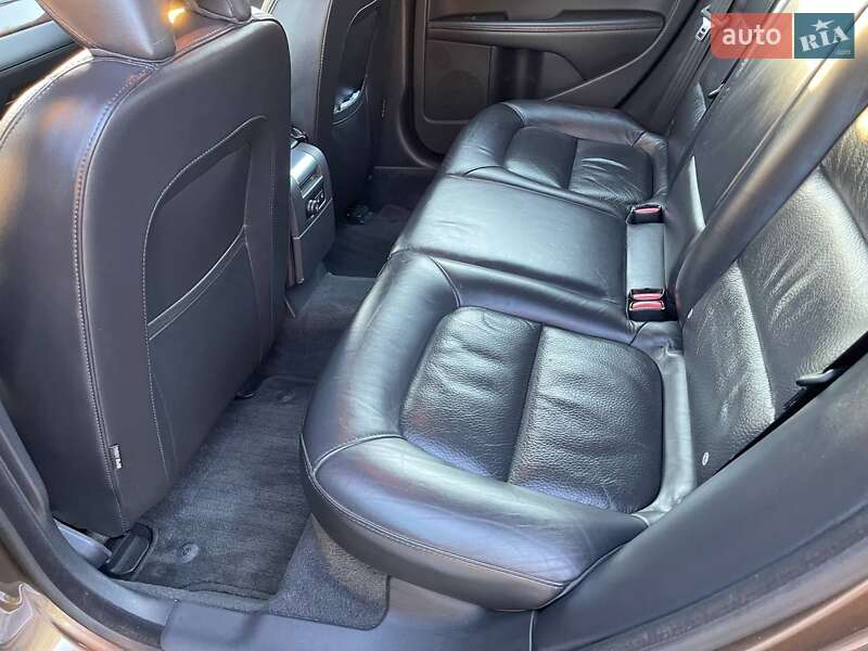 Універсал Volvo XC70 2012 в Ужгороді фото 11 Універсал Volvo XC70 2012 в Ужгороді