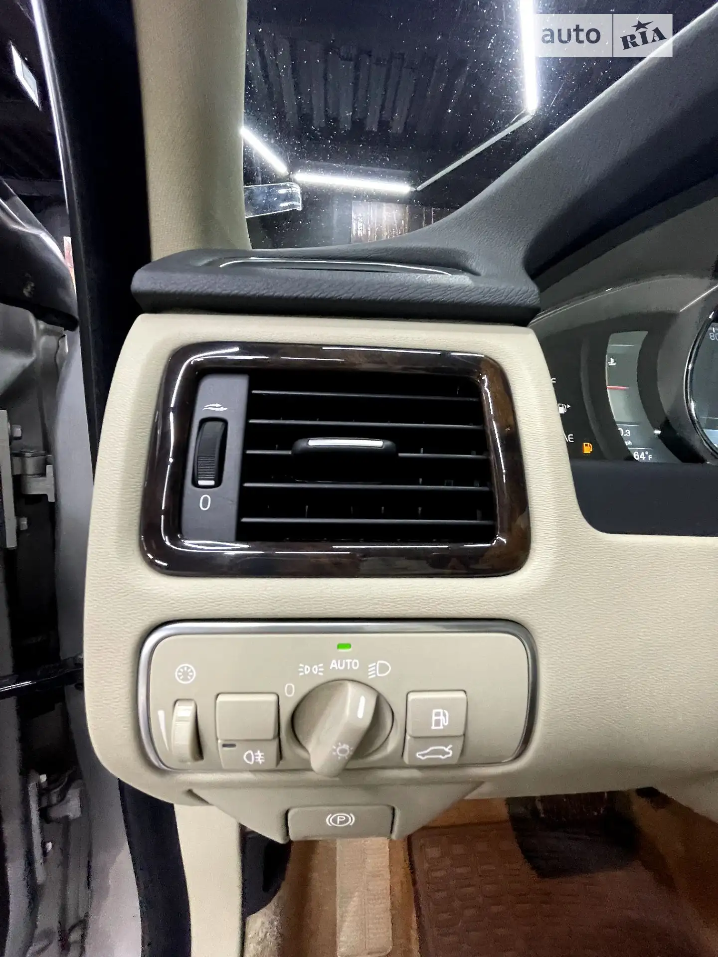 2014 Volvo XC70 - мініатюра 34