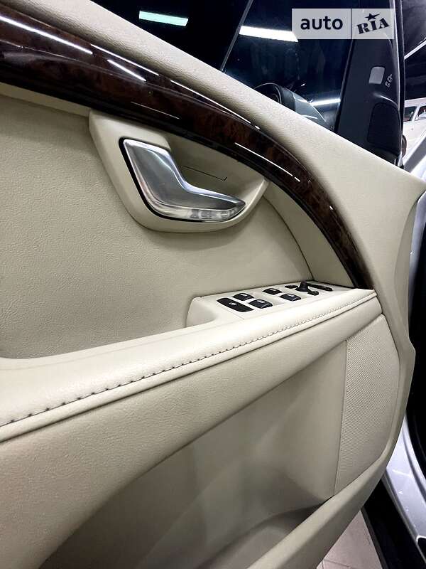 Универсал Volvo XC70 2014 в Хмельницком