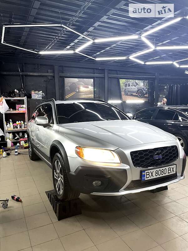 Универсал Volvo XC70 2014 в Хмельницком