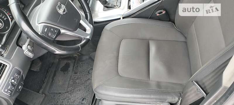 Универсал Volvo XC70 2013 в Киеве фото 12 Универсал Volvo XC70 2013 в Киеве
