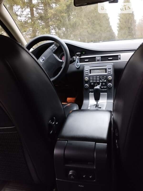 Универсал Volvo XC70 2008 в Житомире