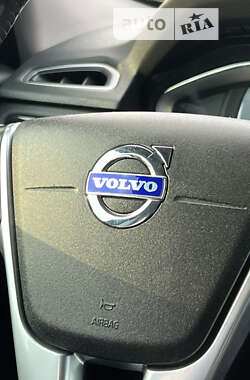 Универсал Volvo XC70 2012 в Львове