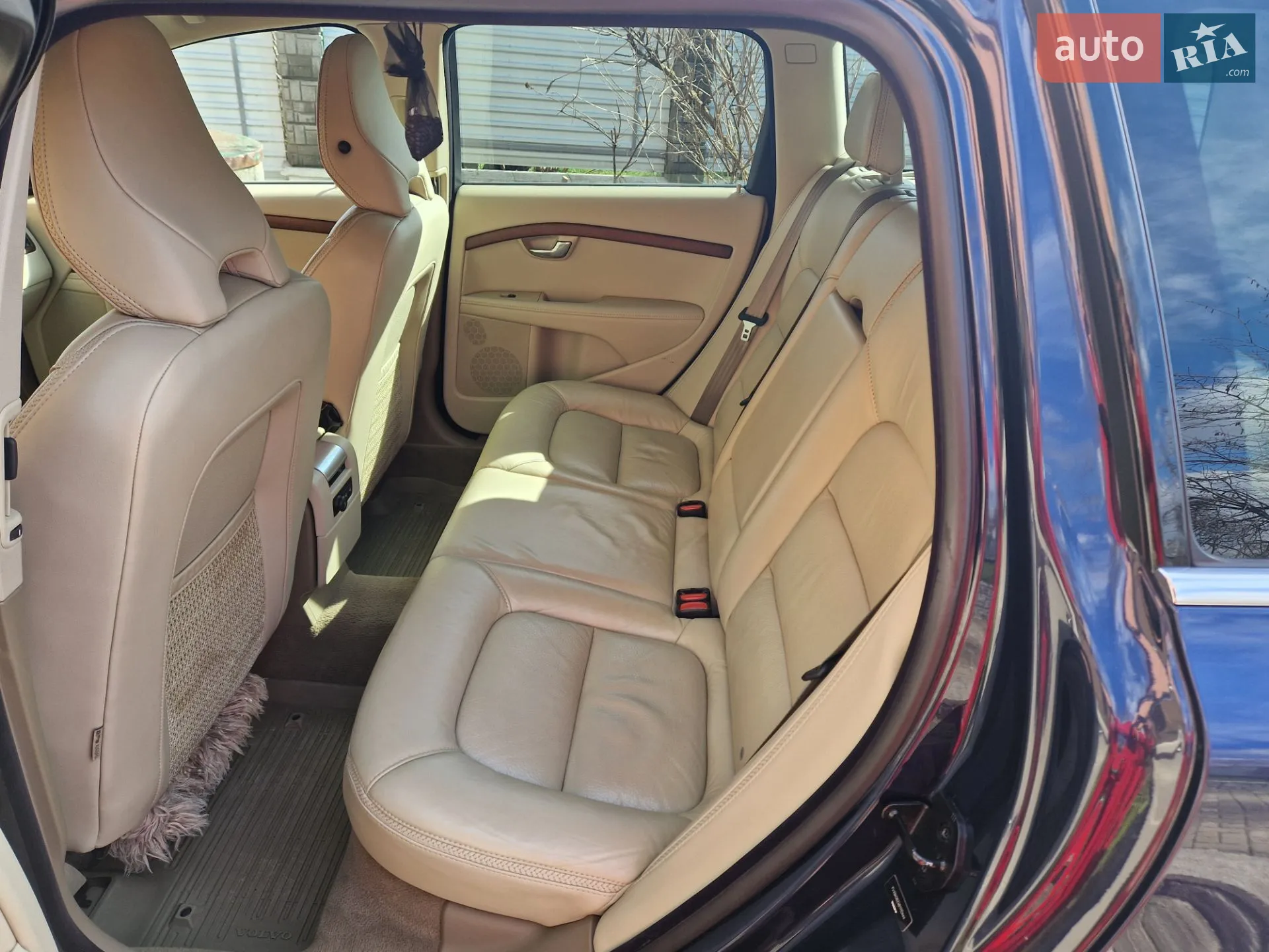 2011 Volvo XC70 - мініатюра 8