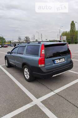 Универсал Volvo XC70 2004 в 