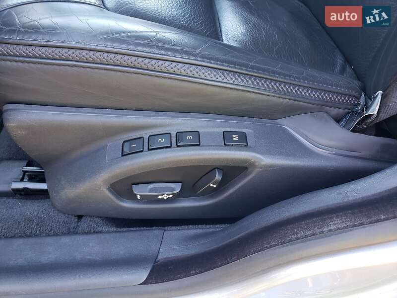 Универсал Volvo XC70 2013 в Киеве
