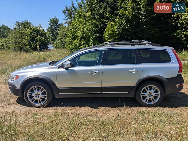 Универсал Volvo XC70 2015 в Житомире