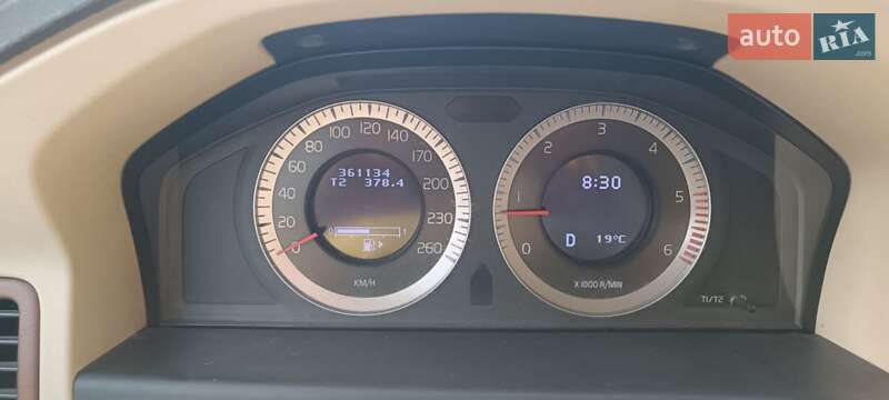 Универсал Volvo XC70 2010 в Киеве
