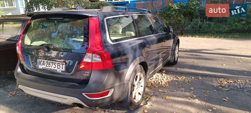 Универсал Volvo XC70 2010 в Киеве