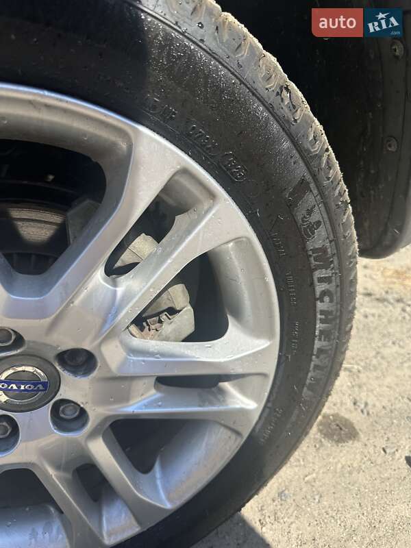 Універсал Volvo XC70 2015 в Дніпрі